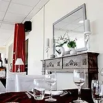 Logis - Du Pastel - 3 Etoiles Et Restaurant 3*