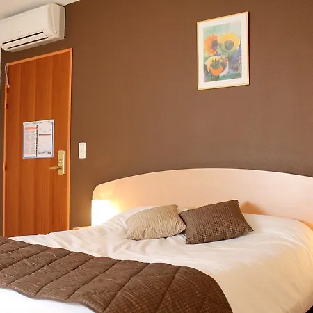 Logis - Du Pastel - 3 Etoiles Et Restaurant 3* Nailloux