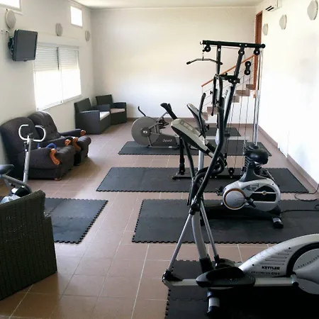 Logis - Du Pastel - 3 Etoiles Et Restaurant מלון 3*