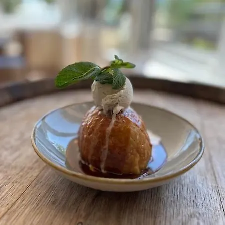 Logis - Du Pastel - 3 Etoiles Et Restaurant מלון