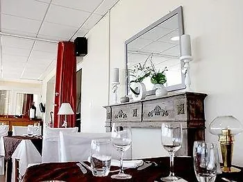 Logis - Du Pastel - 3 Etoiles Et Restaurant 3*