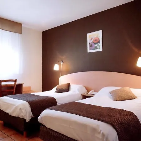 Logis - Du Pastel - 3 Etoiles Et Restaurant 3* Nailloux