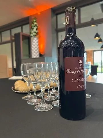 Logis - Du Pastel - 3 Etoiles Et Restaurant 3* Nailloux